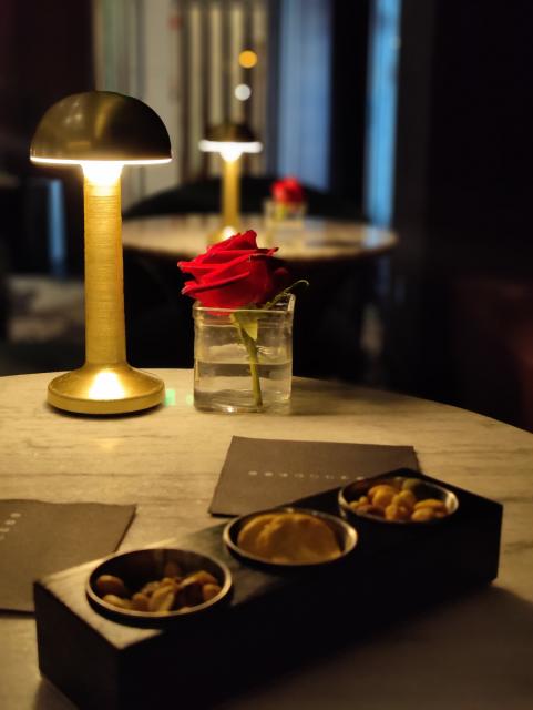Selene Bar