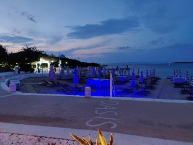 Oasis Beach Hotel & Spa - Restaurant
