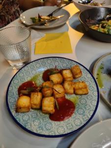 Topic Meze Bar