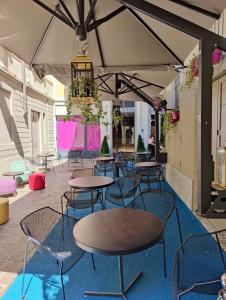 73 boutique hotel