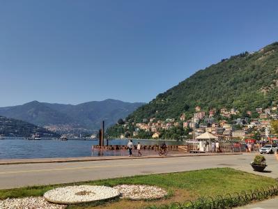 Around Como