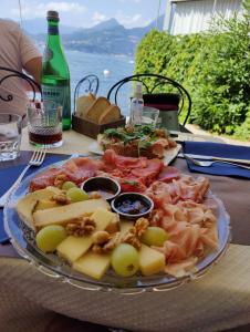 Varenna Caffe - Bistrot