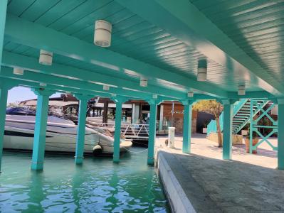 Marina Breeze