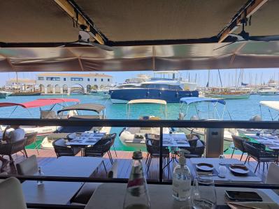 Marina Breeze