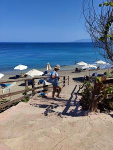 Yiannakis Beach