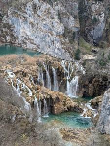  Plitvice Lakes National Park 