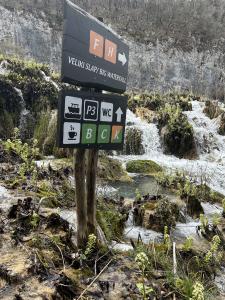  Plitvice Lakes National Park 