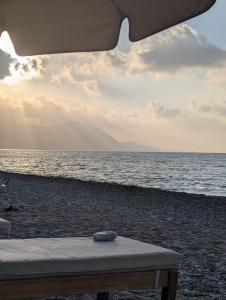 Latsi Beach 04