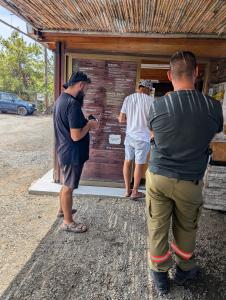 Koullas Sandwiches 05