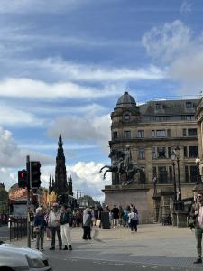 Around Edinburgh 06