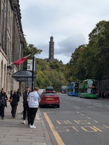 Calton Hill 01