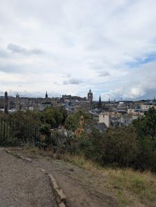 Calton Hill 07