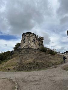 Calton Hill 10