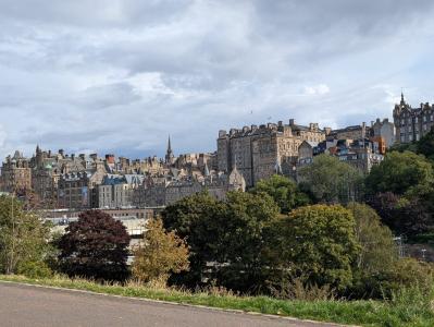 Princes Street Gardens & Scott Monument 16
