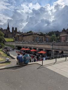 Princes Street Gardens & Scott Monument 18