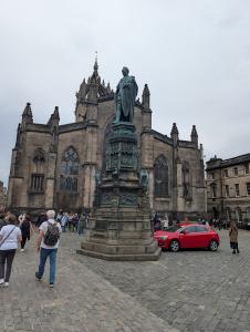 Around Edinburgh 52