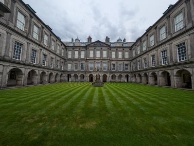 Holyroodhouse Palace 16