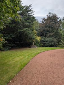 Holyroodhouse Palace 33
