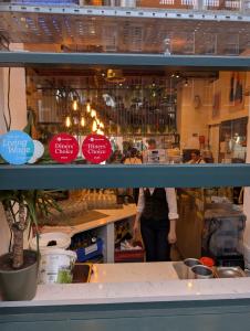 Society Bar & Kitchen 03