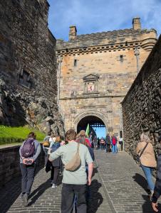 Edinburgh Castle 13
