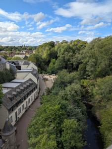 Dean Village 04