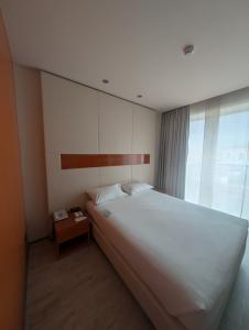 UNA Hotels Bologna Centro 01