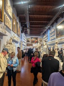 Galleria dell Accademia 29