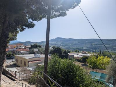Around Omodos 17