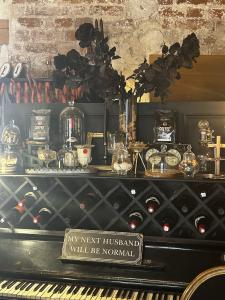 PARUNASIM Kafe teeka 14
