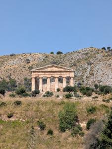 Segesta archeological area 02