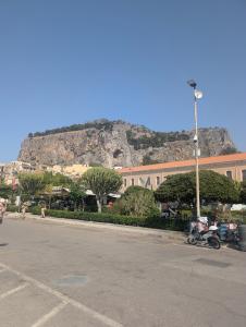 Cefalu 10
