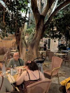 Vecchio Pub 1979 04