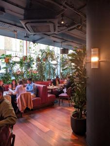 Burger & Lobster 003