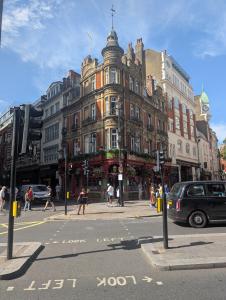 Around London 007