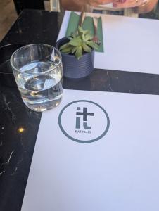 IT+ Restaurant 006