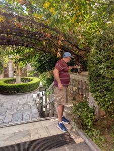 Around Athens 007