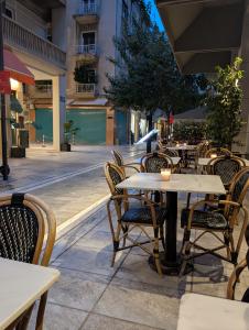 Around Athens 021